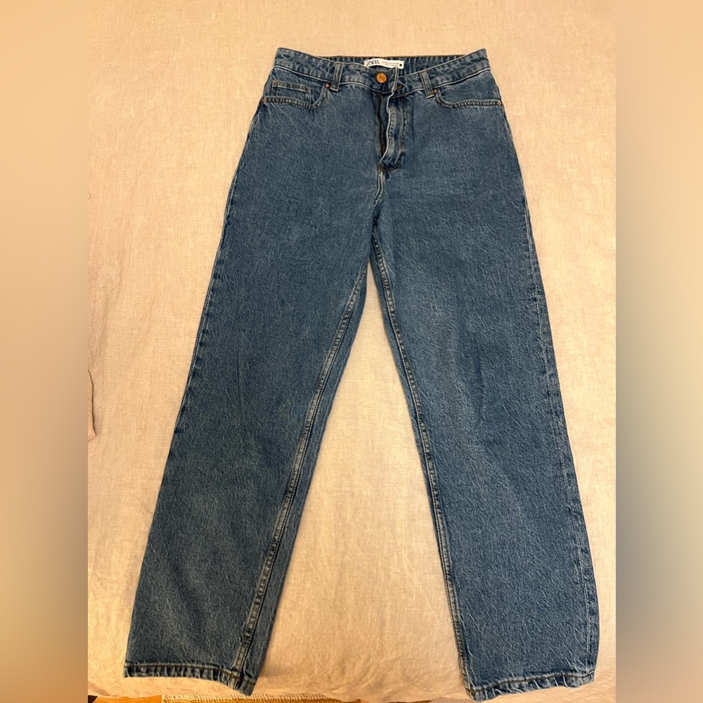 Zara mom jeans, Z1975, size 6 (barely worn)